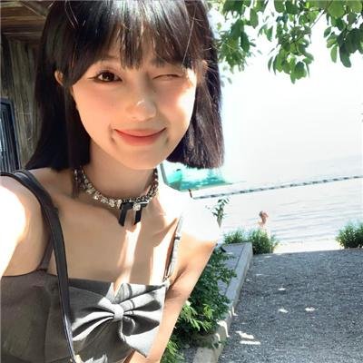 薇若妮卡想不开