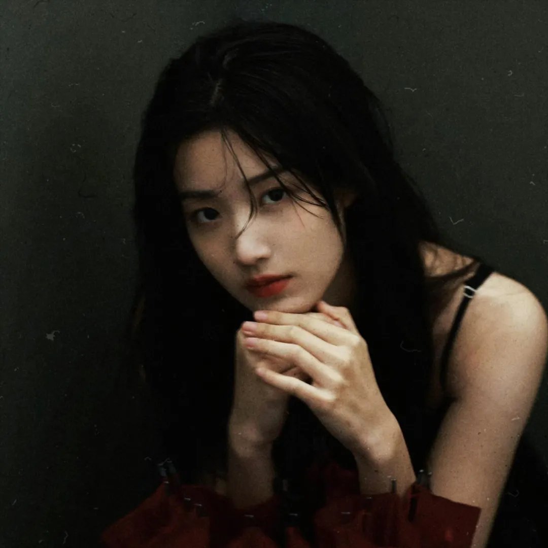 万花嬉春